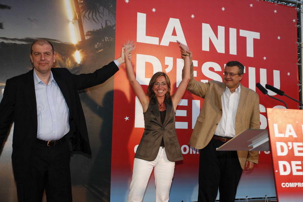 Jos&eacute; Zaragoza, Carme Chacon y Joaquim Balsera en Gav&agrave; Mar (23 de julio de 2007)